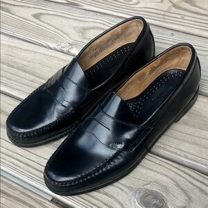 G.H. Bass Weejuns Black Leather Penny Loafers